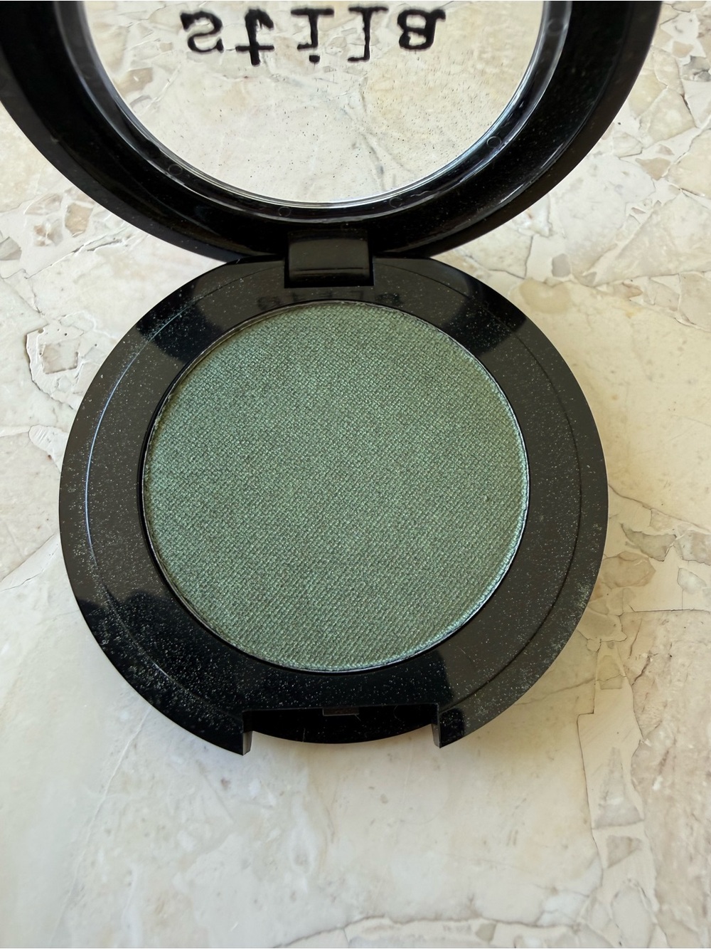 Stila Shimmering Jade Green Eyeshadow - Single Pan